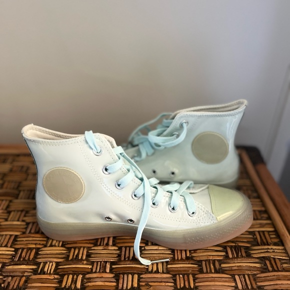 Unique High Top Converse - Picture 3 of 5